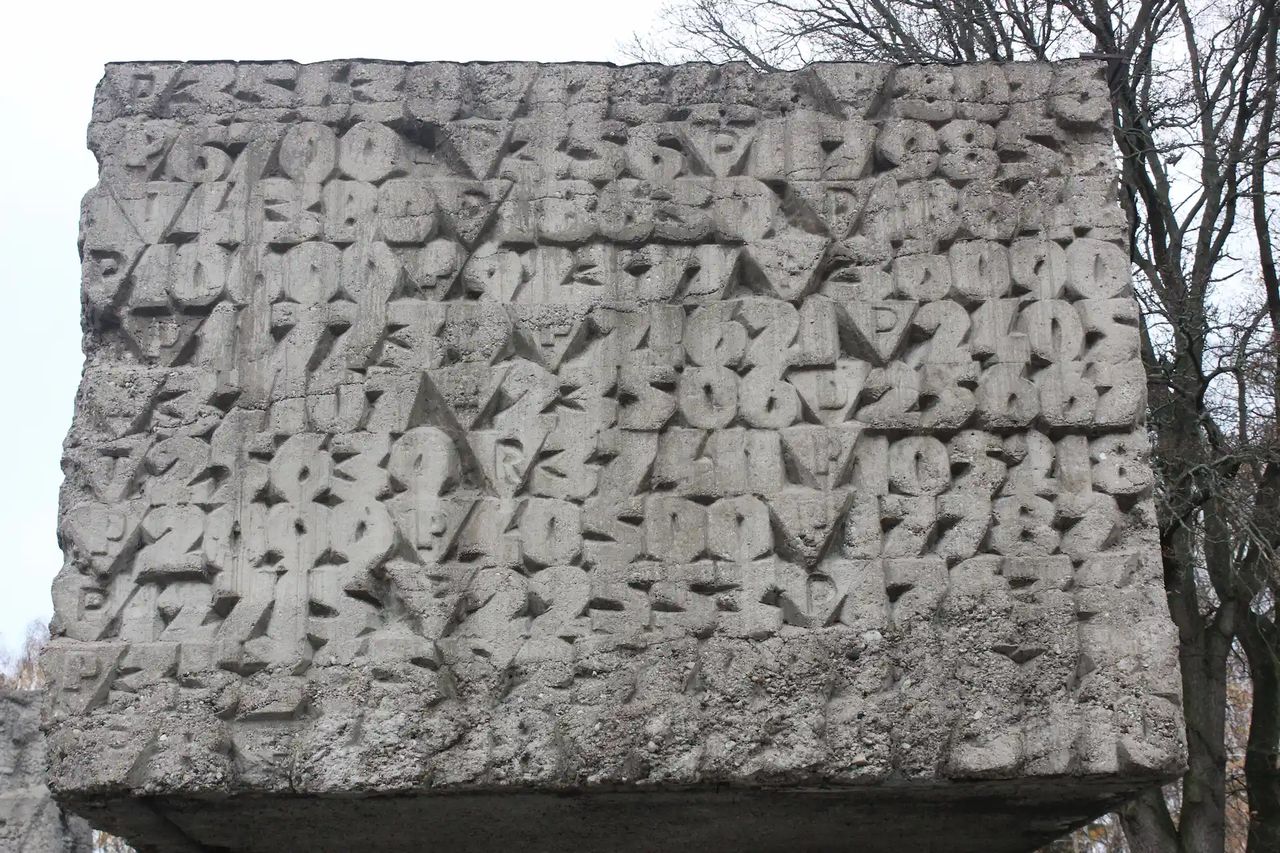Muzeum Stutthof w Sztutowie. Historia niemieckiego obozu koncentracyjnego